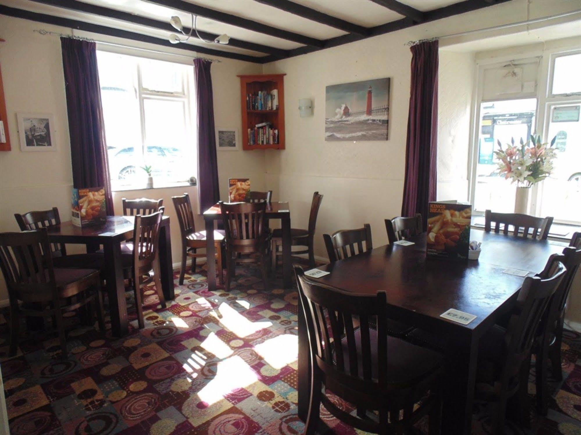 King'S Head Hotel By Greene King Inns Wimborne Minster Kültér fotó